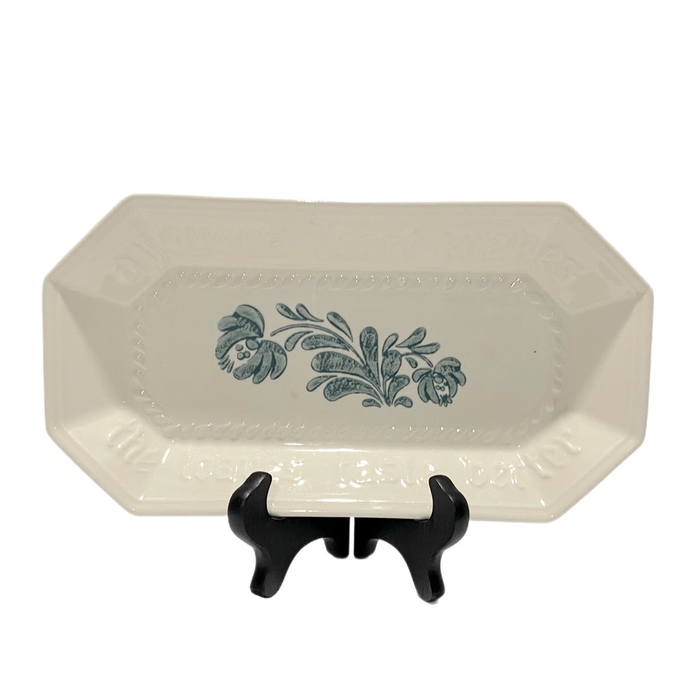 Pfaltzgraff Yorktowne Bread Platter-Green Design